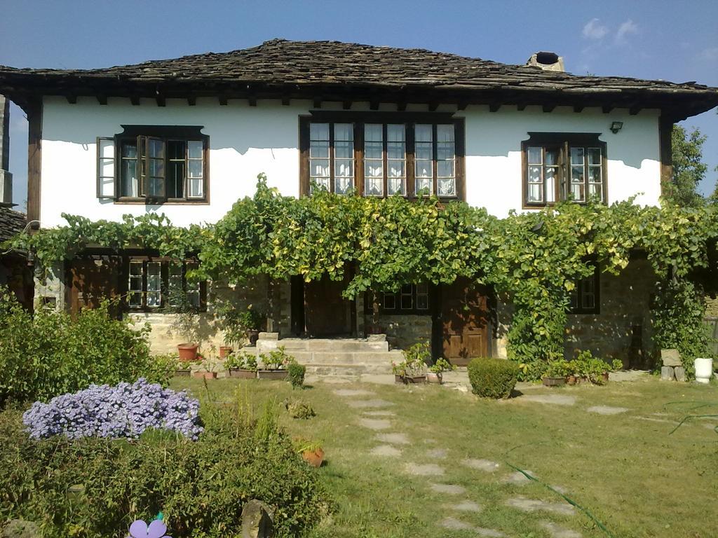 Guesthouse Peyna Luaran gambar