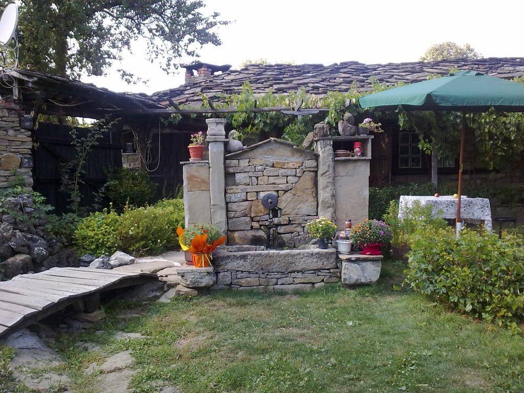 Guesthouse Peyna Luaran gambar